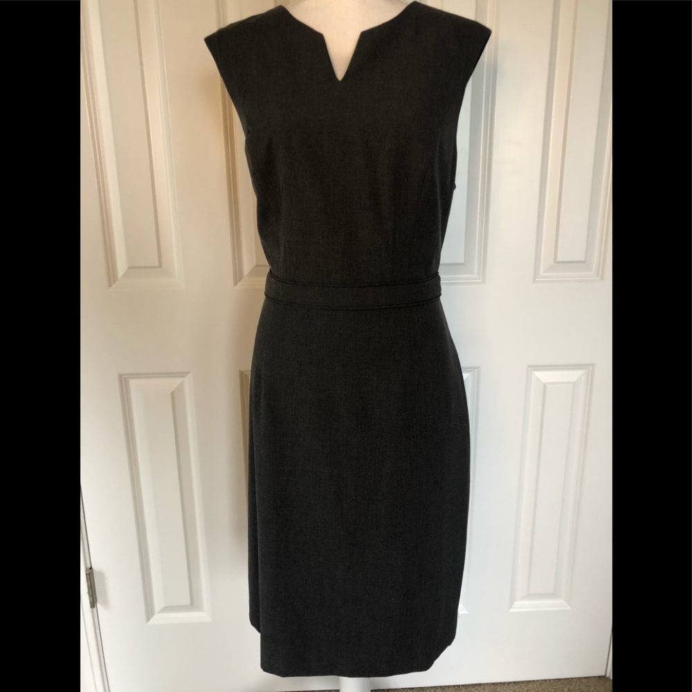 The Limited Sleeveless Gray Dress